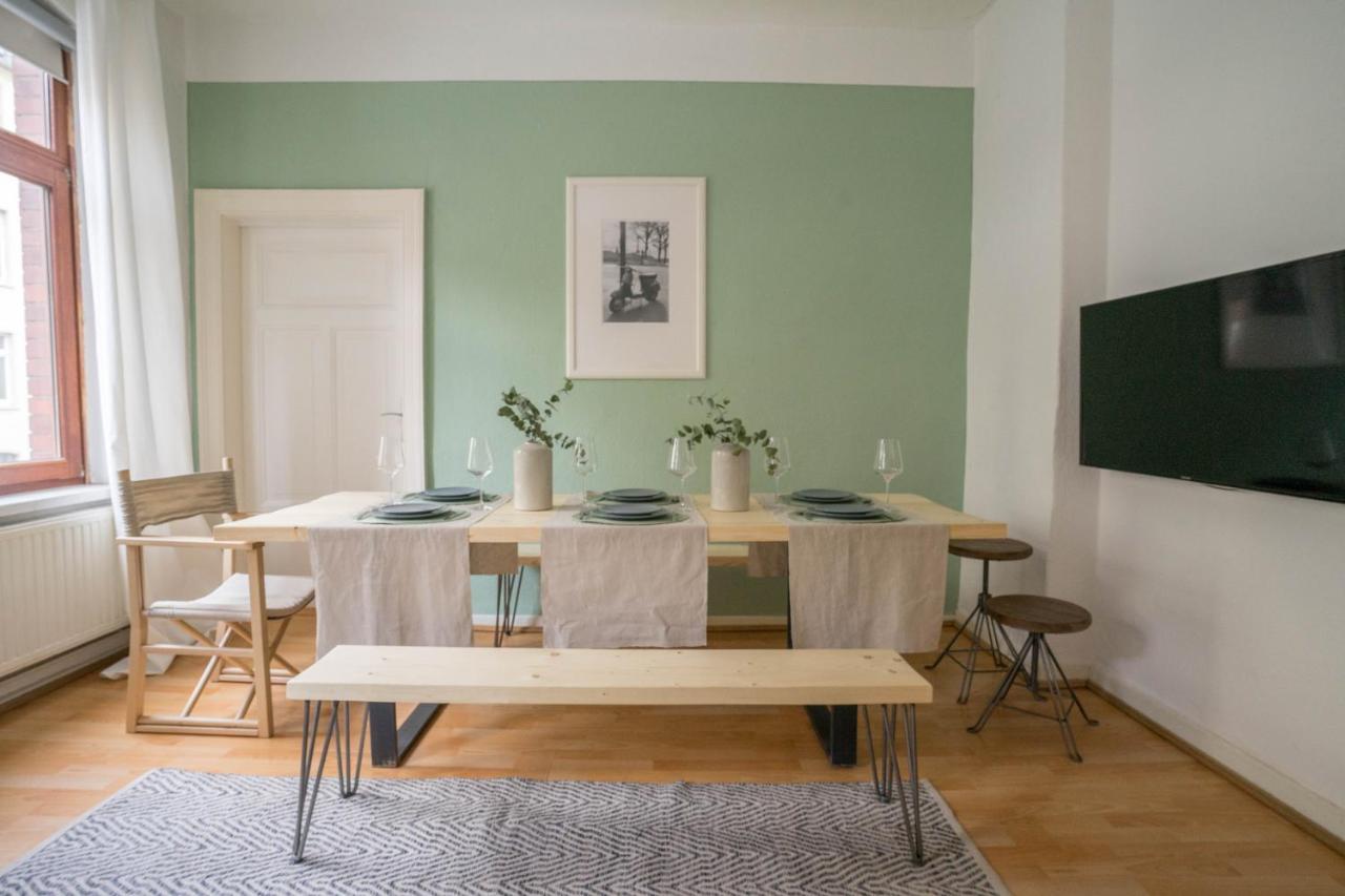 Pestahome Apartment *